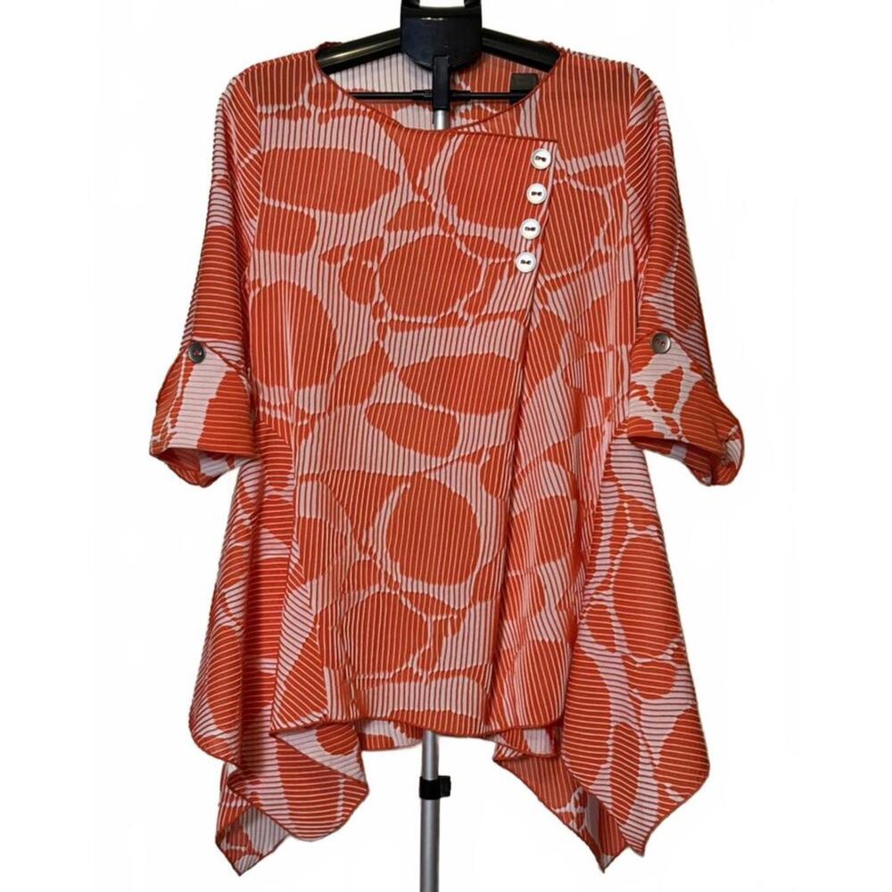 IC BY CONNIE K TUNIC XL RED WHITE ABSTRACT ART TO WEAR ASYMMETRIC SWING TOP NWOT
